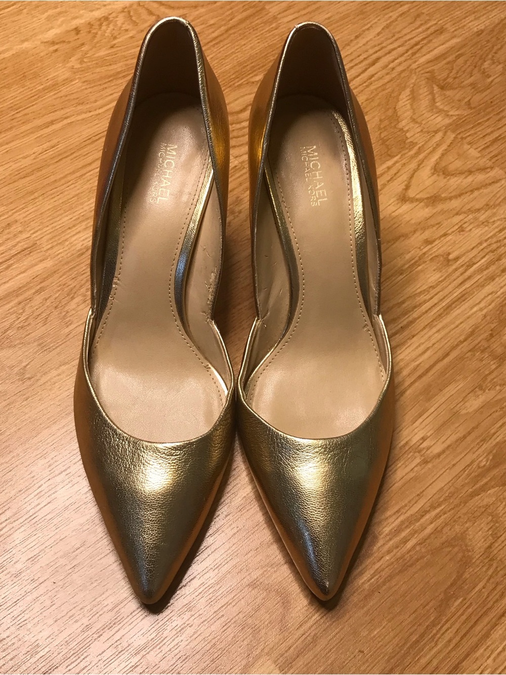 ✨👠 Michael Michael Kors Gold Pumps | Women’s Size 8.5 👠✨